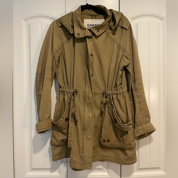 Jacket - Picture 2 of 3